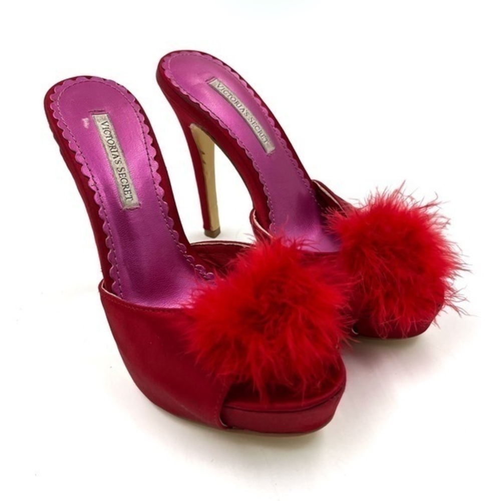 Victoria’s Secret Rare Red Satin & Feather Peep Toe Heels Size Small